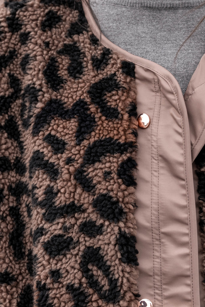 Yest Zinaida Reversible Leopard Jacket