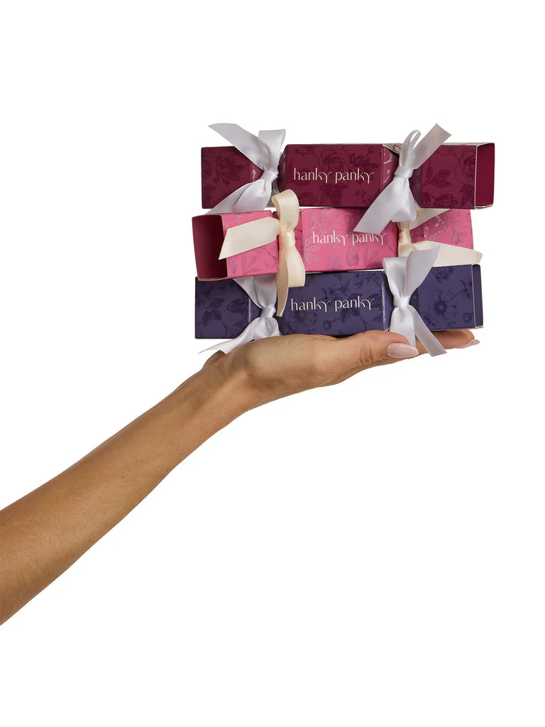 Hanky Panky Holiday Cracker African Violet