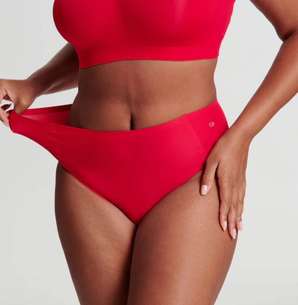 Evelyn & Bobbie High Waist in Red
