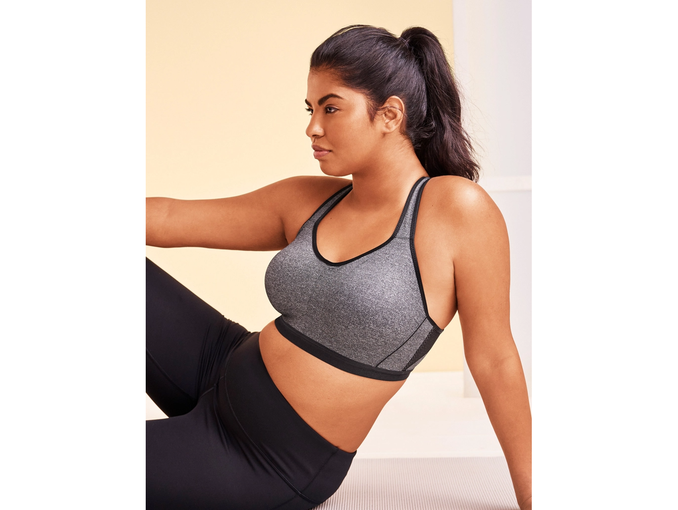 Champion Womens The Curvy Sports Bra : : Clothing, Shoes &  Accessories