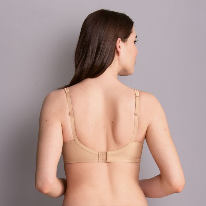 Tonya Mastectomy Bra from Anita. Back view. 